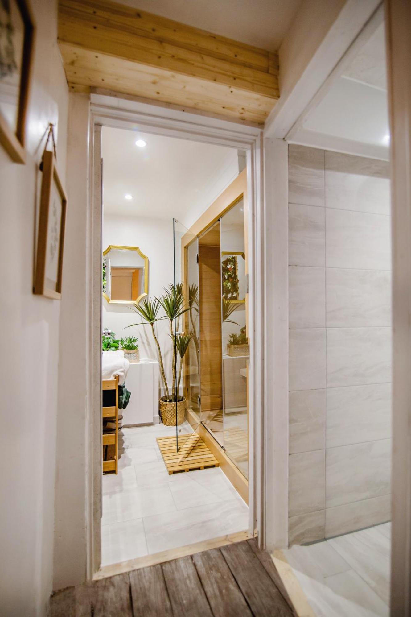 Modern Central Luxury Home With Hot Tub Sauna 11Ppl Sheffield Buitenkant foto