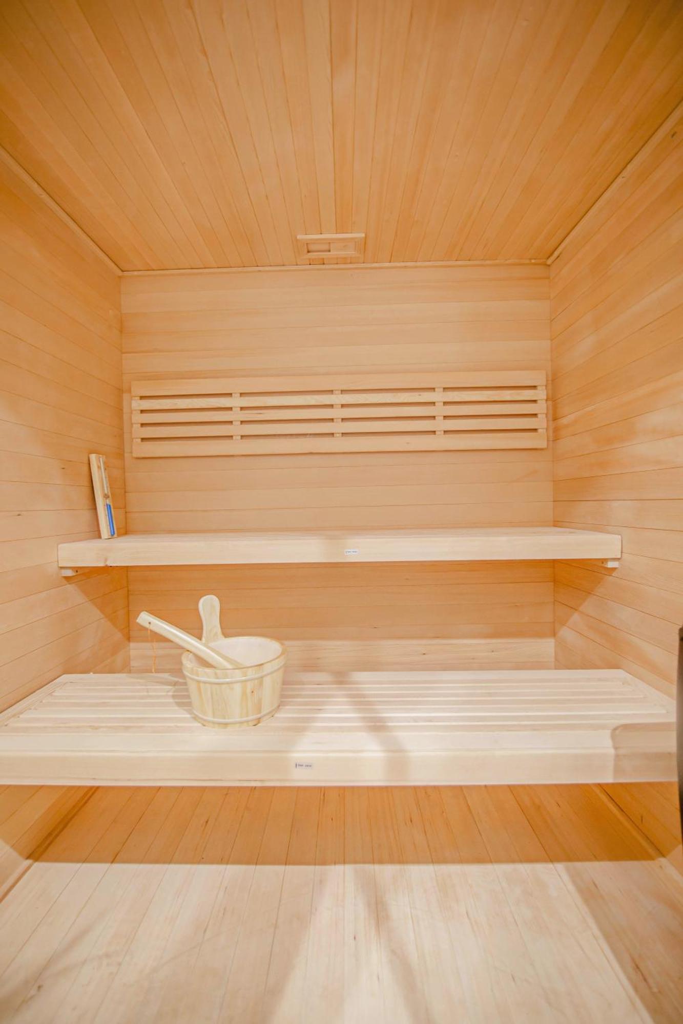 Modern Central Luxury Home With Hot Tub Sauna 11Ppl Sheffield Buitenkant foto