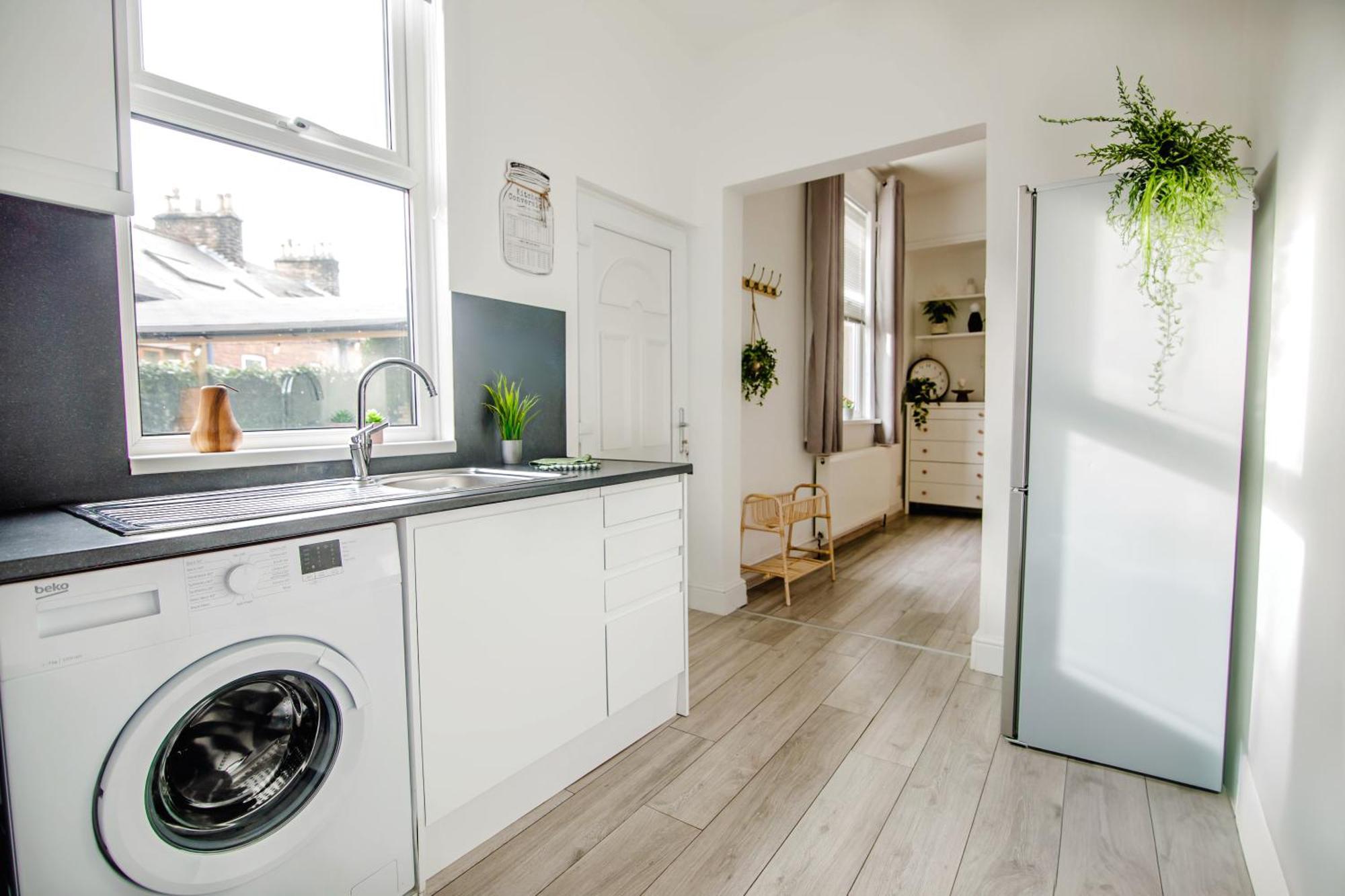 Modern Central Luxury Home With Hot Tub Sauna 11Ppl Sheffield Buitenkant foto