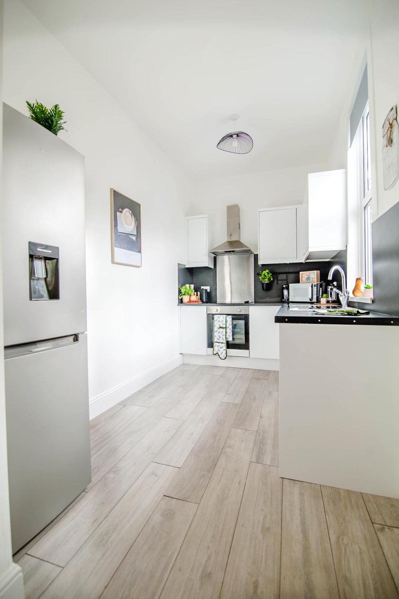 Modern Central Luxury Home With Hot Tub Sauna 11Ppl Sheffield Buitenkant foto